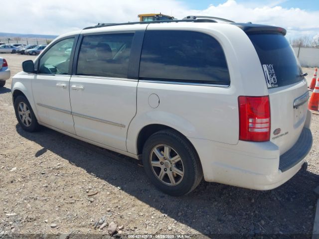 2010 CHRYSLER TOWN & COUNTRY 2A4RR5D10AR151113 Photo 2