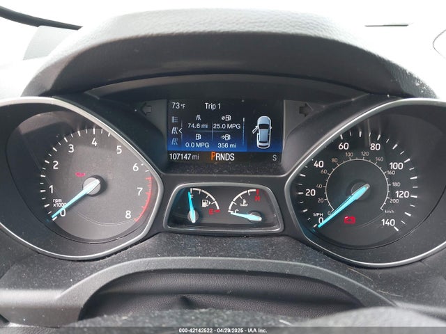 1FMCU0GD3HUC91104 Ford ESCAPE SE
