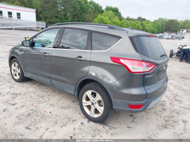 1FMCU0GX3GUC05279 Ford ESCAPE SE