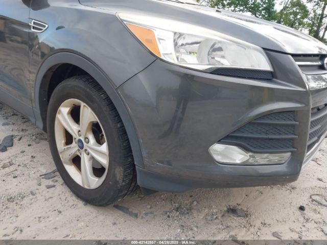 1FMCU0GX3GUC05279 Ford ESCAPE SE