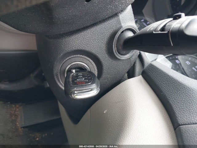 KM8J33A44JU692946 Hyundai TUCSON SEL