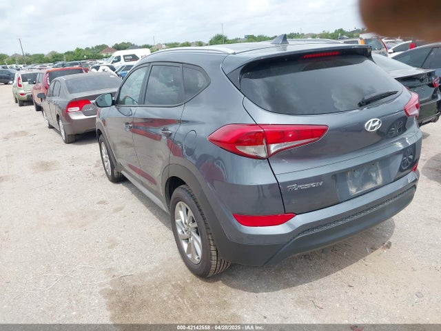 KM8J33A44JU692946 Hyundai TUCSON SEL