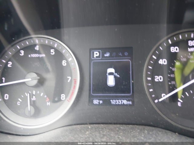 KM8J33A44JU692946 Hyundai TUCSON SEL