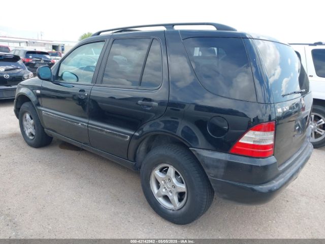 1999 MERCEDES-BENZ ML 320 4JGAB54E7XA084920 Photo 2