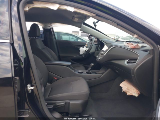 2020 CHEVROLET MALIBU 1G1ZG5ST3LF143817 Photo 4