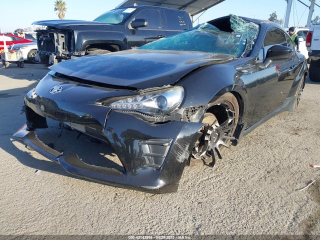 JF1ZNAA14J9701035 Toyota 86