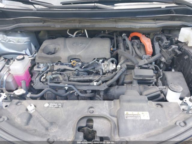 5TDESKFC2NS051825 Toyota Sienna Platinum