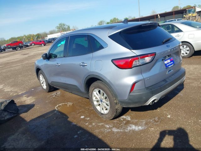 1FMCU9G60NUA83702 Ford ESCAPE SE