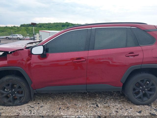 2T3H1RFV2MW178873 Toyota RAV4 LE