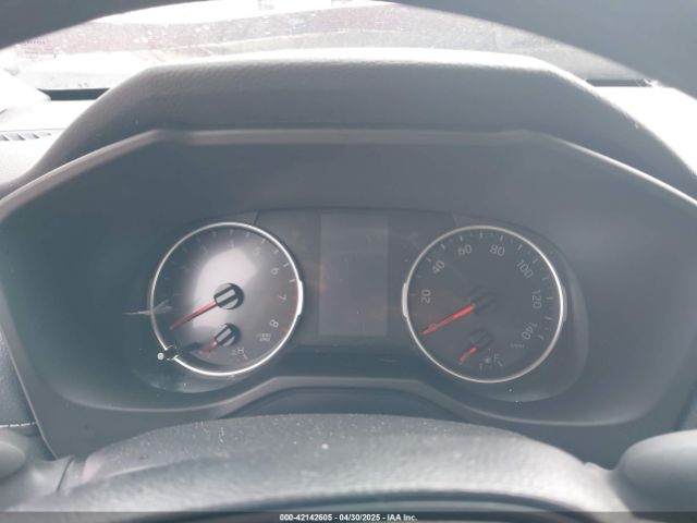 2T3H1RFV2MW178873 Toyota RAV4 LE