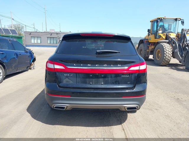 2LMPJ8JR9HBL21889 Lincoln Mkx Premiere