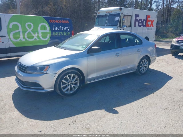 3VWD17AJ0FM329783 Volkswagen Jetta 1.8t Se