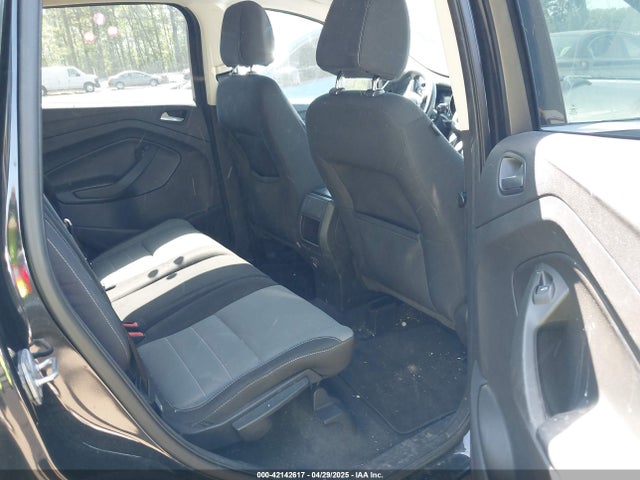 1FMCU0GX2EUB40356 Ford ESCAPE SE