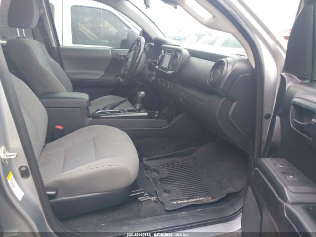 5TFCZ5AN8KX207451 Toyota Tacoma Sr V6