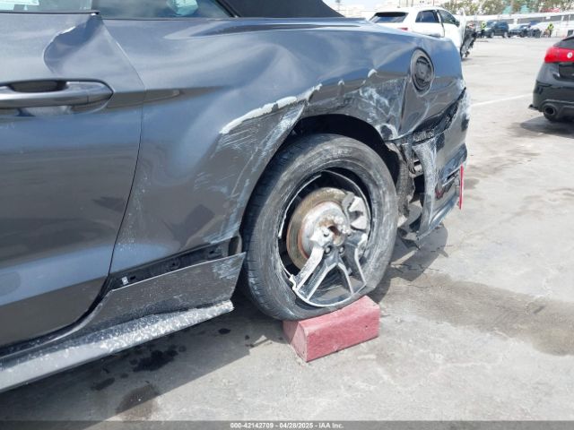 1FATP8UH1K5161735 Ford Mustang Ecoboost Premium
