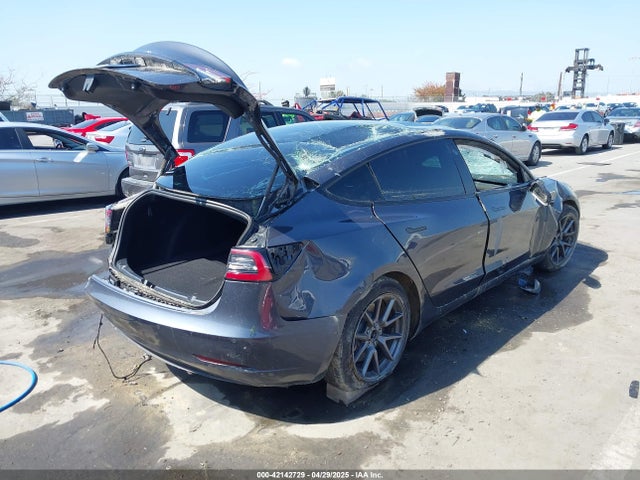 2021 TESLA MODEL 3 5YJ3E1EAXMF982441 Photo 3