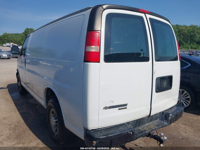 1GCWGFCG0E1100859 Chevrolet Express 2500 Work Van