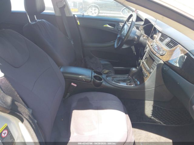 2007 MERCEDES-BENZ CLS 550 WDDDJ72X07A088530 Photo 4