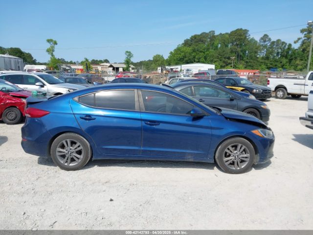 5NPD84LF2HH129728 Hyundai ELANTRA SE