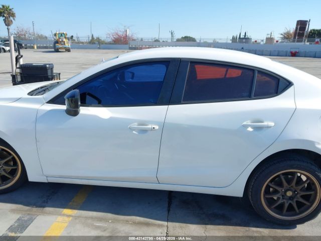 JM1BM1T71F1218642 Mazda Mazda3 I Sv