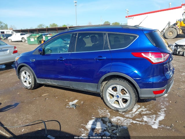1FMCU0GX6GUB34692 Ford ESCAPE SE