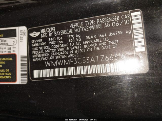 2010 MINI COOPER WMWMF3C53ATZ66316 Photo 8