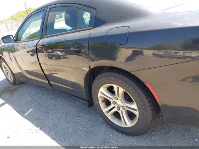 2C3CDXBG9FH790573 Dodge Charger Se