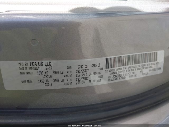 2018 CHRYSLER PACIFICA 2C4RC1EGXJR101757 Photo 8