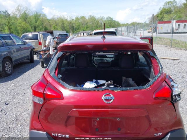 3N1CP5CU2KL493953 Nissan KICKS SR
