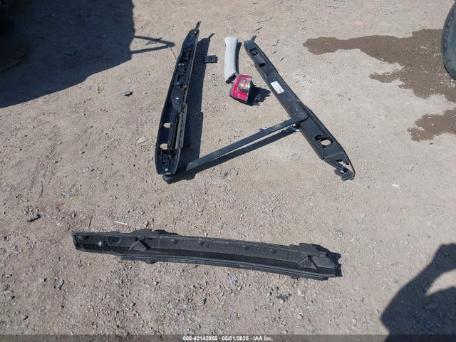4S4BTALC2P3157724 Subaru na, u5