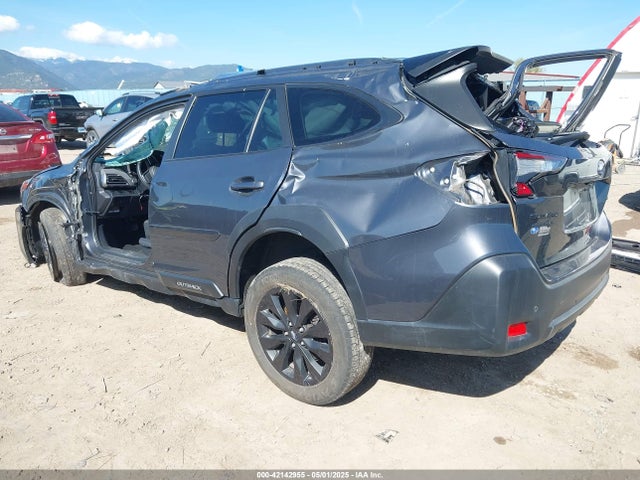 4S4BTALC2P3157724 Subaru na, u5
