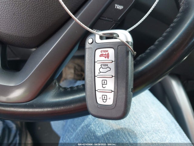 KMHTC6AEXFU231177 Hyundai Veloster Turbo