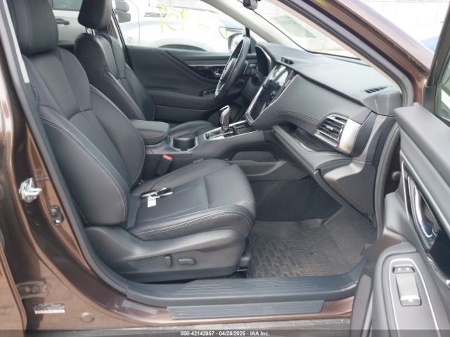 4S4BTANC8N3197171 Subaru Outback Limited