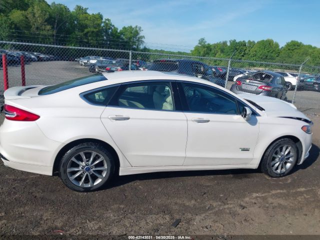 3FA6P0SU6HR409854 Ford Fusion Energi Titanium