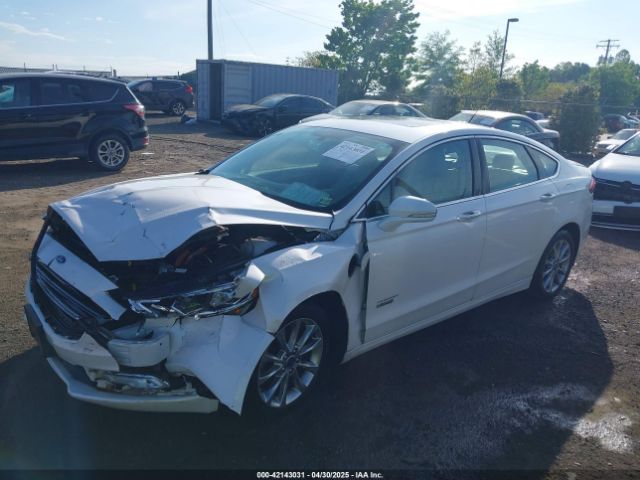 3FA6P0SU6HR409854 Ford Fusion Energi Titanium