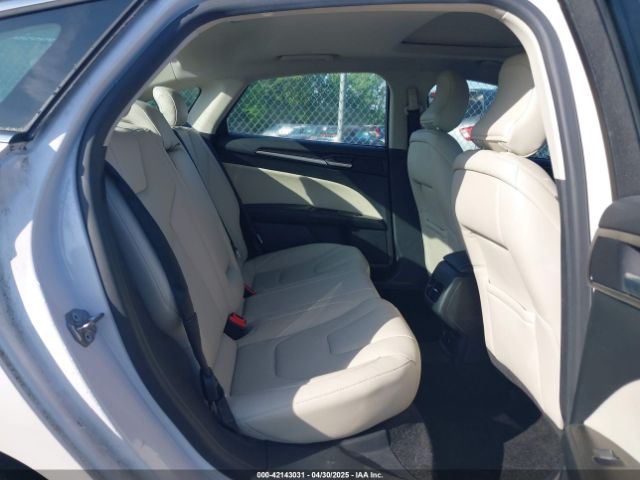 3FA6P0SU6HR409854 Ford Fusion Energi Titanium