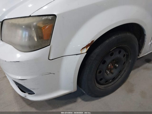 2C4RDGBG2ER137873 Dodge Grand Caravan Se