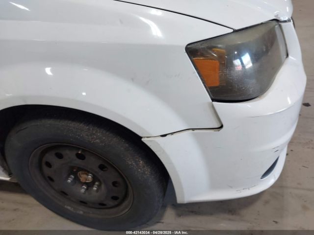 2C4RDGBG2ER137873 Dodge Grand Caravan Se