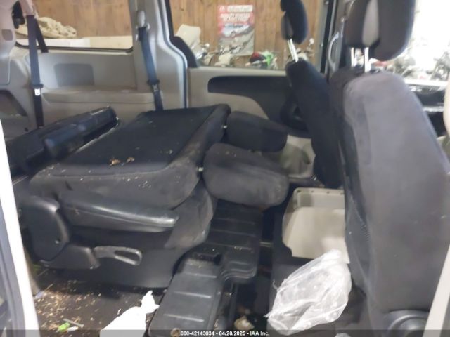 2C4RDGBG2ER137873 Dodge Grand Caravan Se