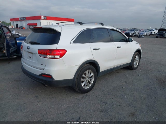 5XYPG4A35HG205801 KIA Sorento 2.4l Lx