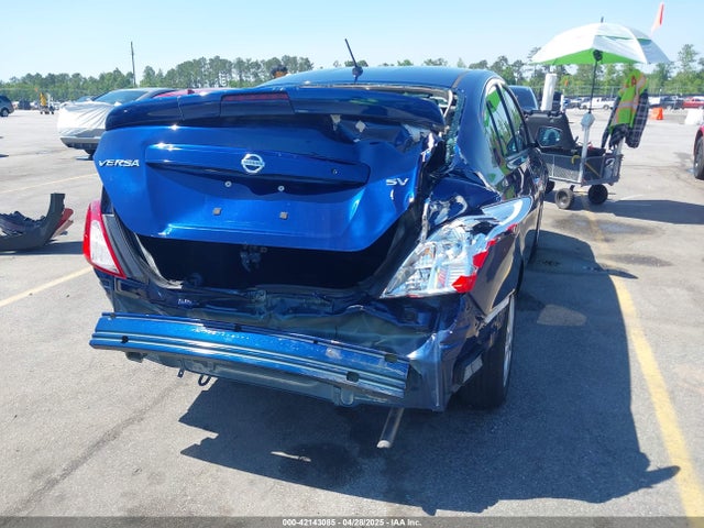 3N1CN7AP7JL817458 Nissan Versa 1.6 Sv