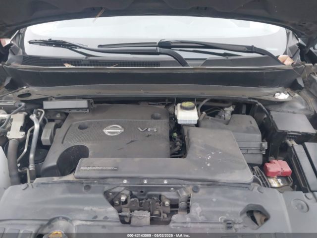 5N1AR2MN6EC726264 Nissan Pathfinder S