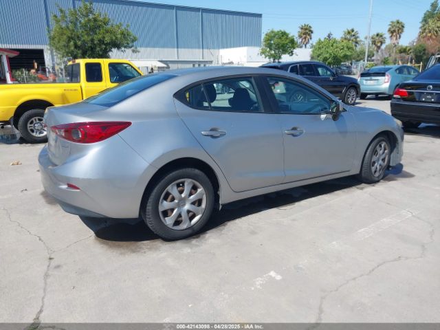 JM1BM1U79E1176265 Mazda Mazda3 I Sport