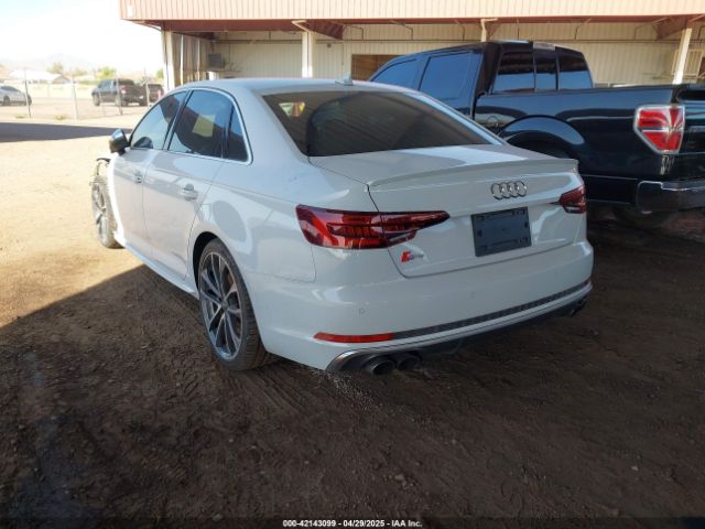 2018 AUDI S4 WAUC4AF49JA019401 Photo 2