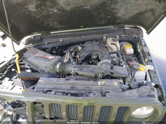 1C4HJXDG4NW176957 Jeep Wrangler Unlimited Sport S 4x4