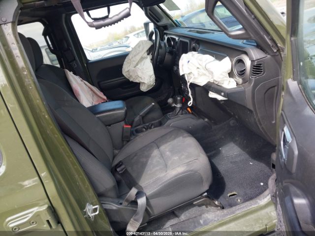 1C4HJXDG4NW176957 Jeep Wrangler Unlimited Sport S 4x4