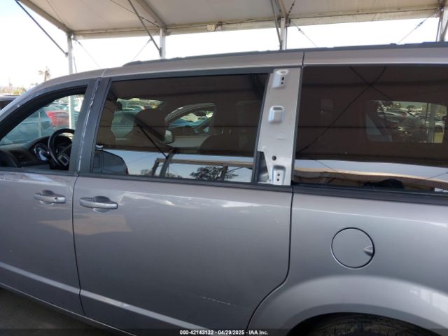 2C4RDGEG1JR342008 Dodge Grand Caravan Gt