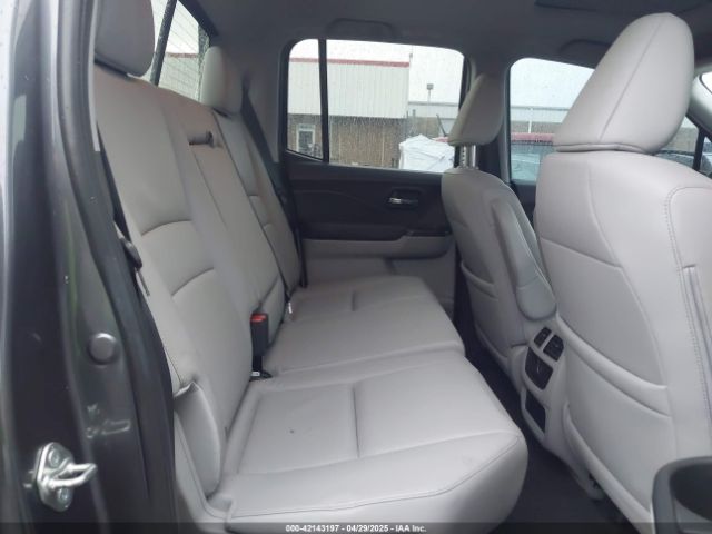 5FPYK3F74JB012181 Honda Ridgeline Rtl-e