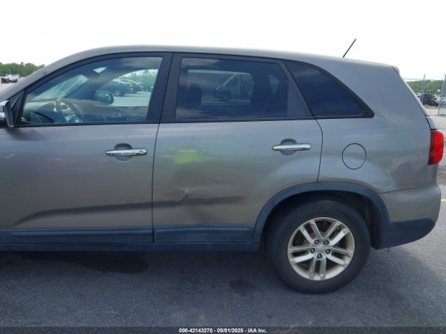 5XYKT3A60EG486699 KIA SORENTO LX