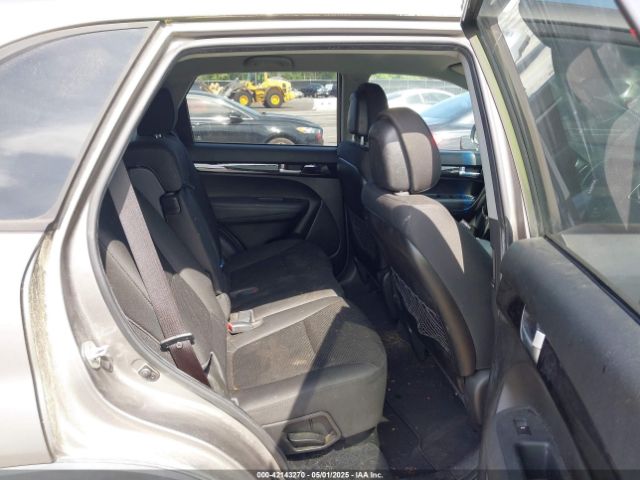 5XYKT3A60EG486699 KIA SORENTO LX